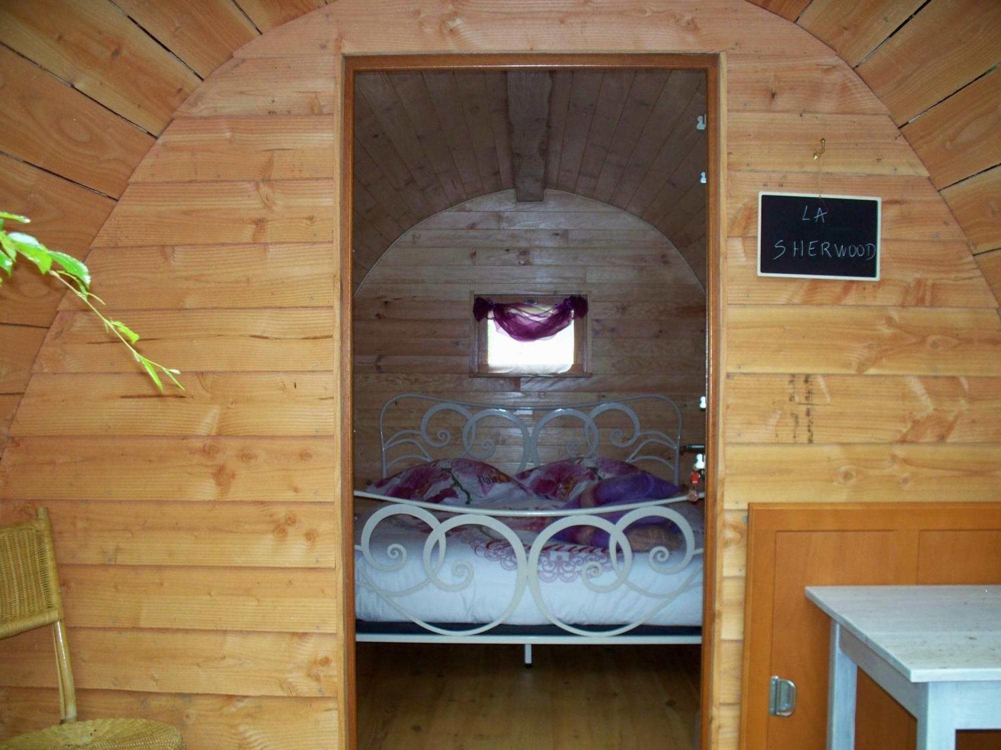 Le Pre Karvain Bed & Breakfast Couddes Phòng bức ảnh